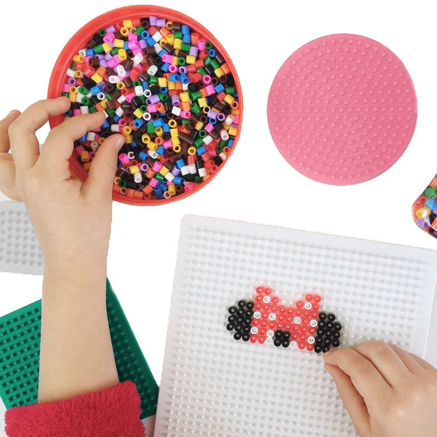 Bügelperlen von Hama & Artkal - Spielzeughafen