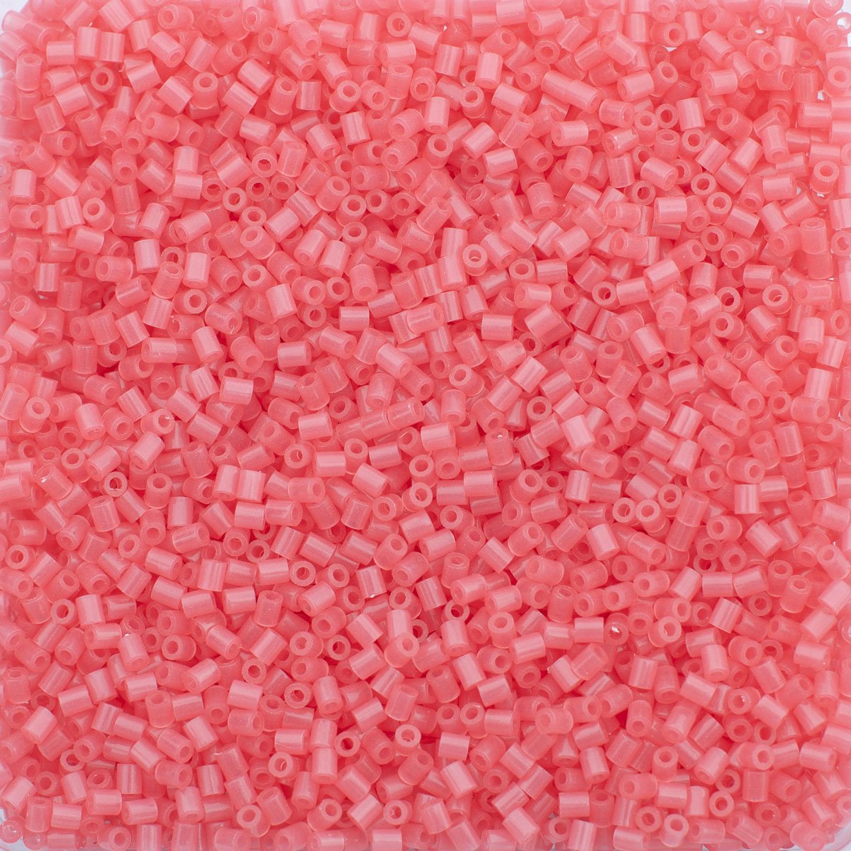 2000 Artkal® MINI C hart 2,6 mm - CG7 LIGHT RED von Spielzeughafen