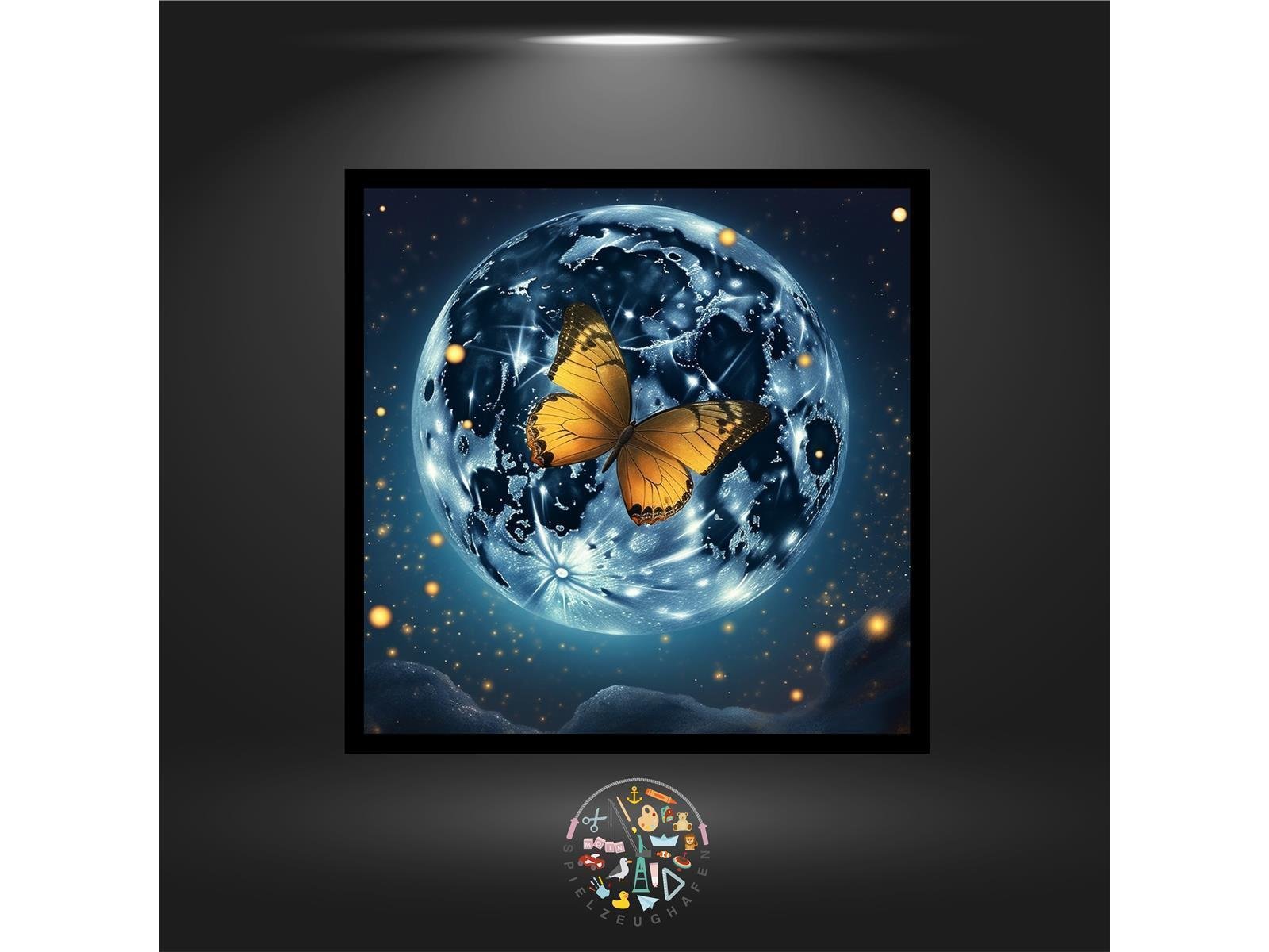 Butterfly moon - Quadratisch von Spielzeughafen