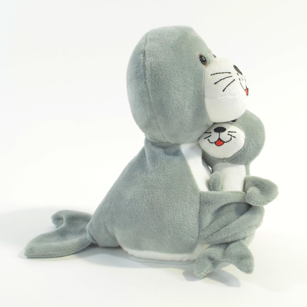 Laber - Seehund "Sally" mit Baby "Malte" von Spielzeughafen