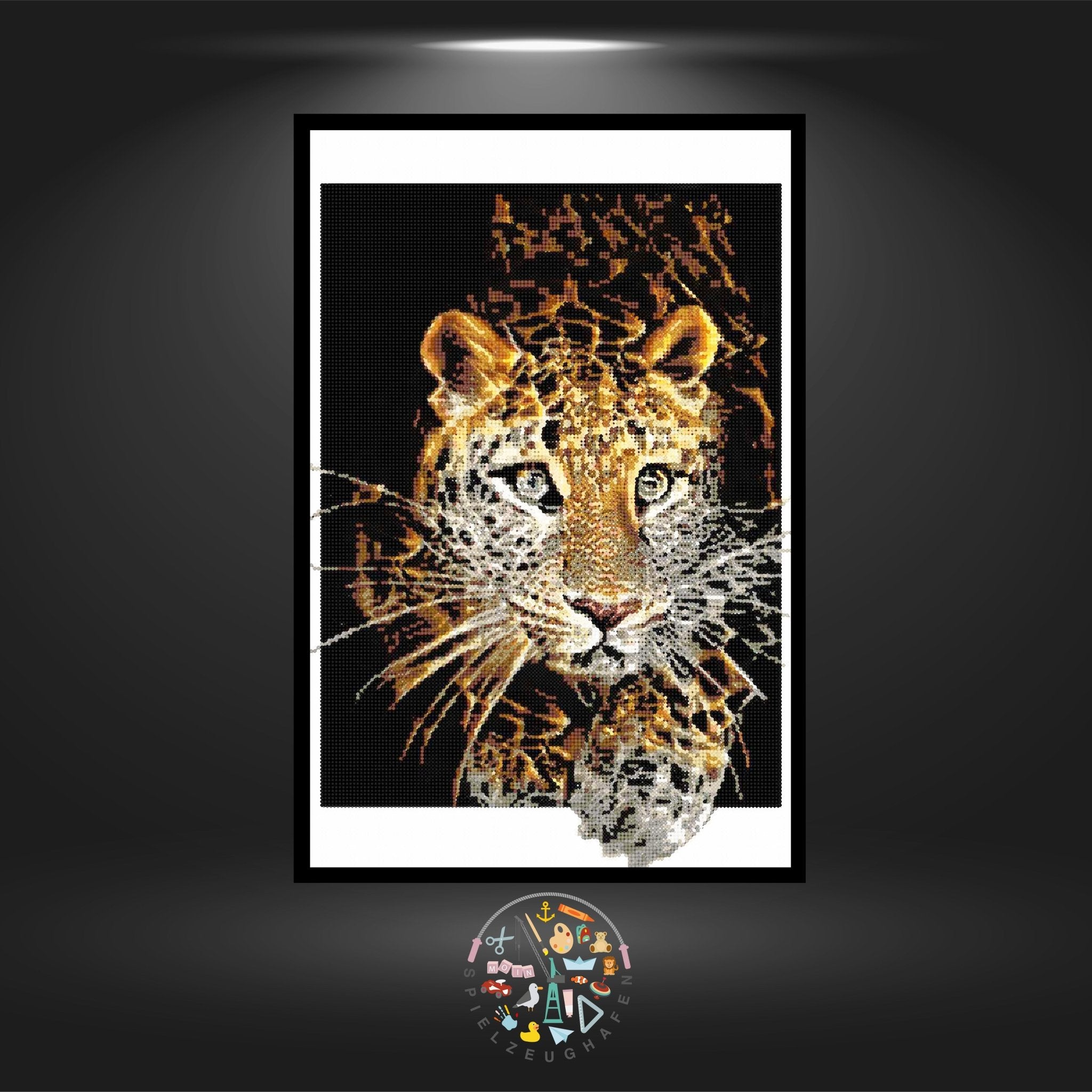 'Leopardin Aziza' - Strass / Rhinestone von Spielzeughafen