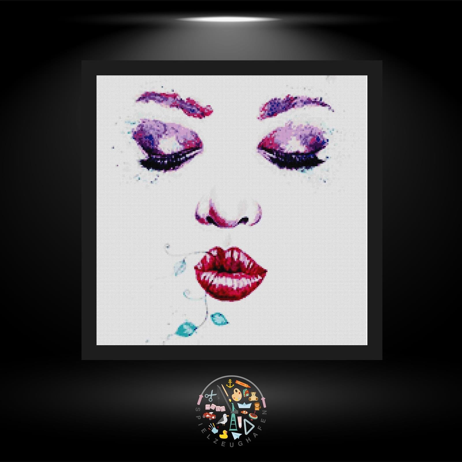 Face with liana - Quadratisch von Spielzeughafen