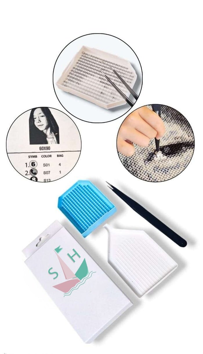 Dein Wunschmotiv - als mini Bügelperlen Bild von Spielzeughafen