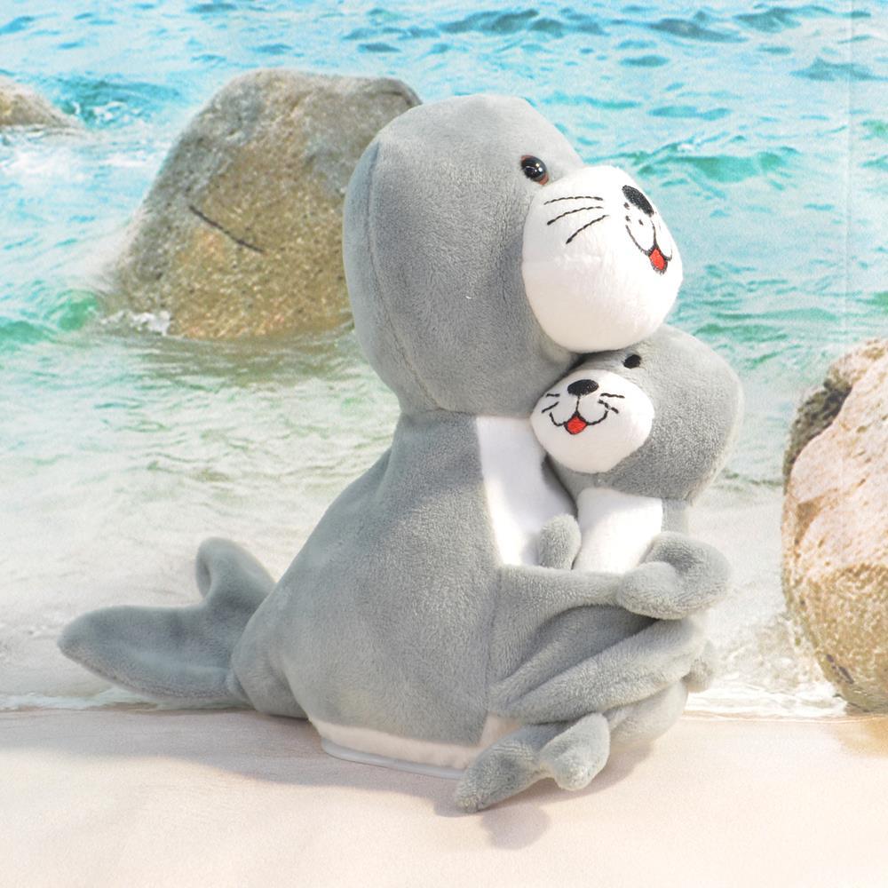 Laber - Seehund "Sally" mit Baby "Malte" von Spielzeughafen