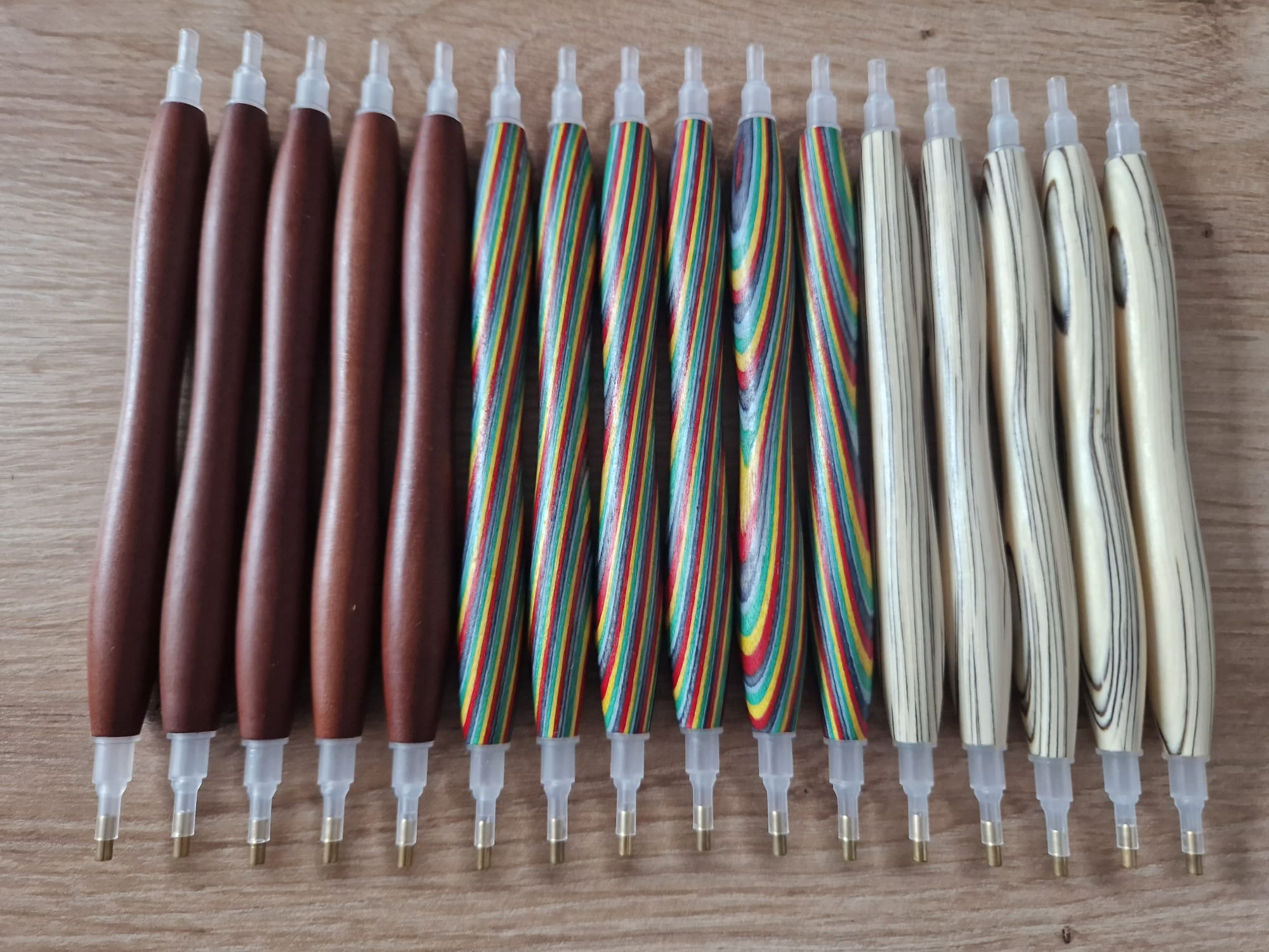 Premium E - Painter Aufsatzstift für Diamond Painting in Echtholz handgefertigt von Spielzeughafen