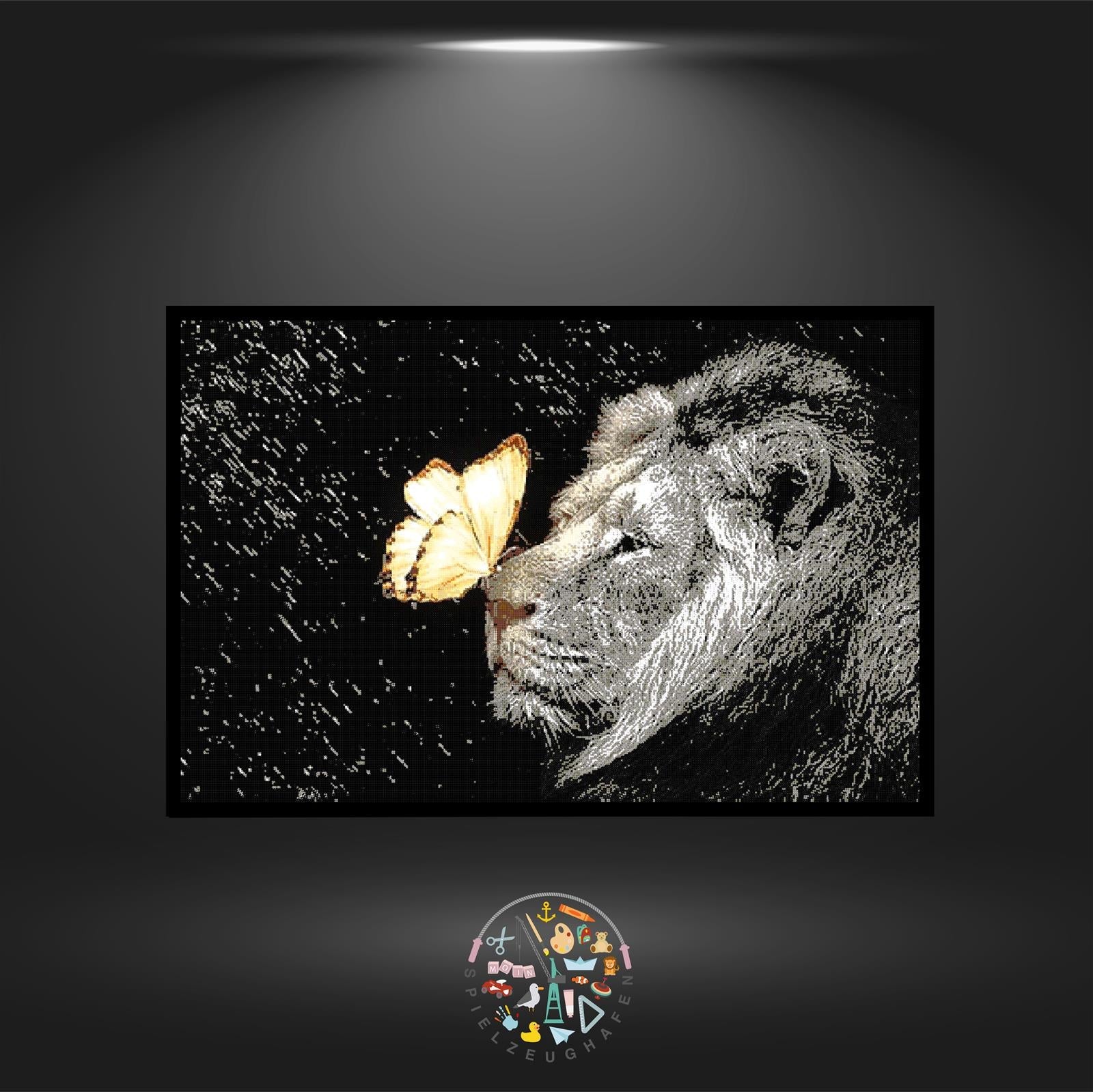 'Löwe Leonardo' - Strass / Rhinestone von Spielzeughafen